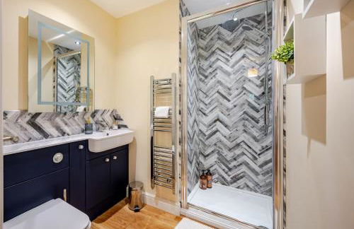 5-Bed Holiday Home with Hot Tub near Shrewsbury - Foto 57