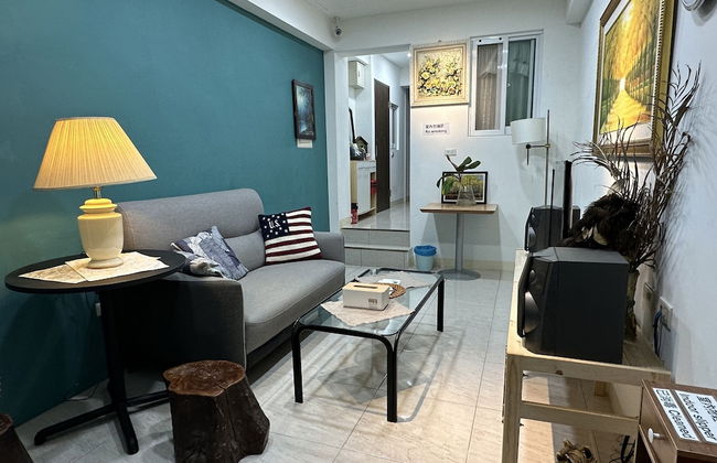 Entire APARTMENT - Photo 8