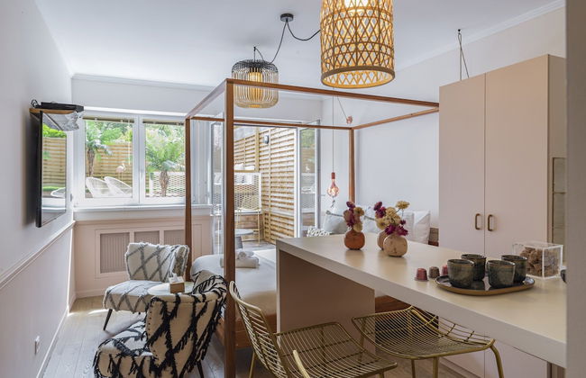 Rose & Garden - Eiffel Tower - Photo 25