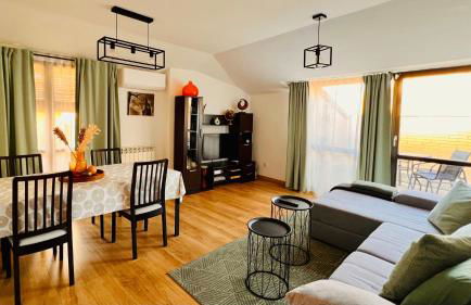 Ático con terrazas, garaje y ascensor en el casco antiguo - Foto 8