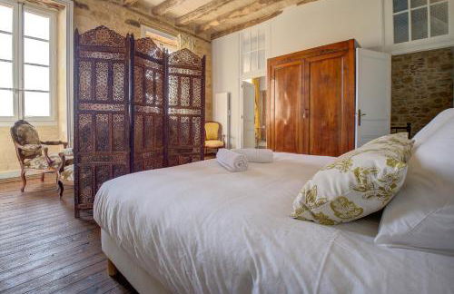 Le Prieuré "Péridoors" - Élégance, Histoire & Jacuzzi - Foto 28