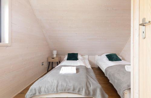 Domek z Ogrodem w Strzeżenicach by Noclegi Renters - Foto 14