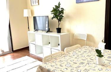 Camp Nou Apartment WiFi - Photo 1