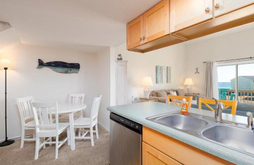 Carolina Waves - Oceanfront Relaxation and Poolside Fun in Surf City! - Foto 12