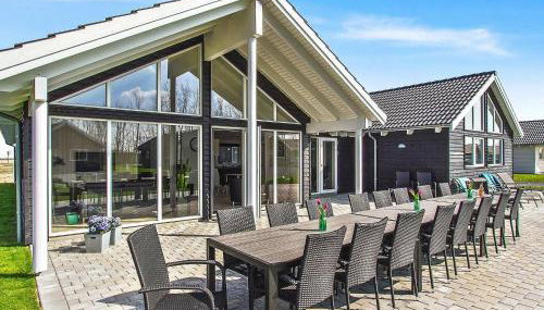 18 person holiday home in Hasselberg - Foto 1