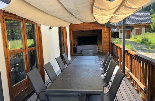 Chalet Enchanteur à Venosc avec Vue Panoramique et Jacuzzi - Photo 3