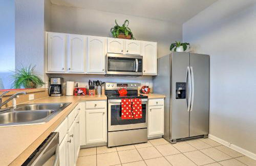 Private Cocktail Pool Kissimmee Resort Retreat! - Photo 7