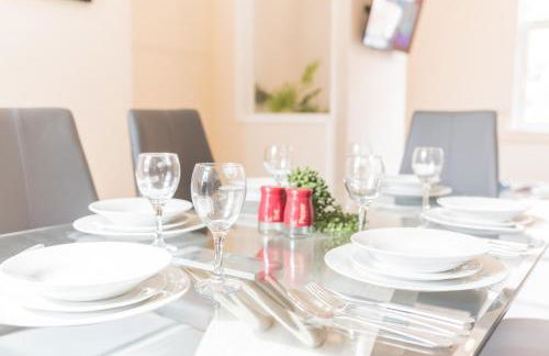 *KING BED* LUXURY CITY CENTRE HOUSE - Foto 15