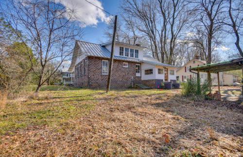 Radiant Gloucester House with Private Porch! - Foto 30