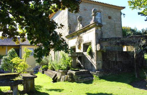 Cottage in Santa Comba with Pool - Photo 7