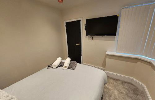 The Rocky Luxe - 4 Bedrooms - Parking - Sleeps 8 - Foto 5