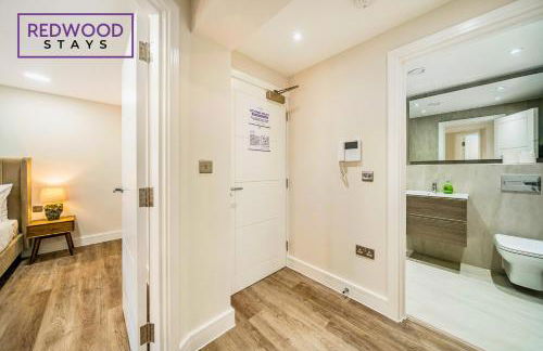 Brand New Town Center, Free Fast WiFi, Balcony By Redwood Stays - Foto 93