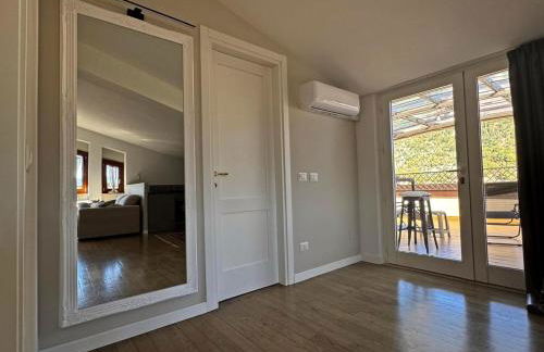 Attic with terrace and nice view - Foto 6