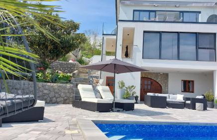 Villa White Pearl Opatija Luxury Stay with Pool and Sea View - Foto 37