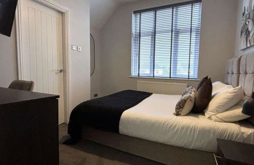 Large Luxury Home in Solihull - Sleeps 14 near NEC & BHX - Foto 46