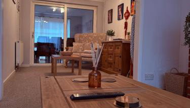 Spacious 3 Bed House In Horley With Long Driveway - Foto 5