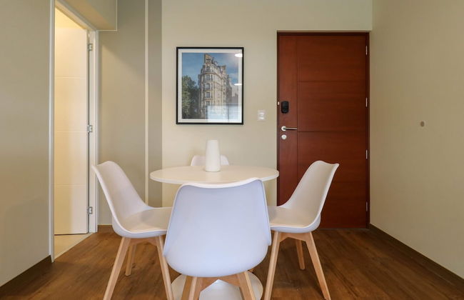 w Glorious 2BR w Perfect Balcony Near Kennedy Park - Foto 4