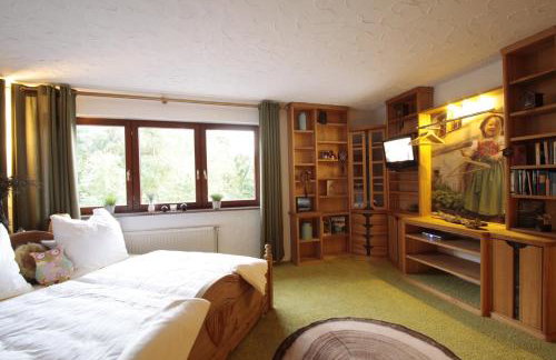 Familien-Appartement Schwarzwald bei Freiburg mit bis zu 4 Schlafzimmern - Foto 60