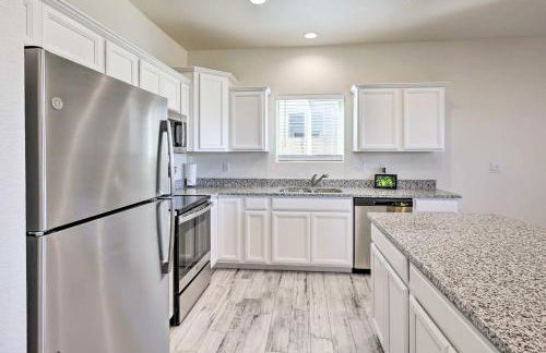 Modern Kingman Vacation Rental, 5 Mi to Dtwn! - Photo 11