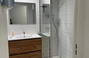 Studio with terrace in the center with AC - Foto 8