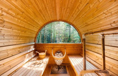 Lazy Lumberjack Hilltop Cabin - Photo 31