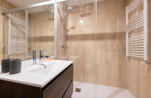 Bright Luxurious - 1BD 2BTH - AtochaRetiro - Photo 15