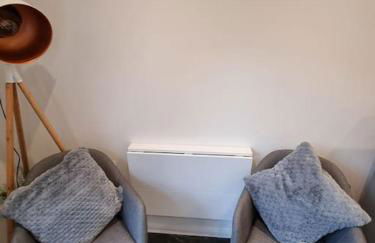 The Den - A modern, quirky, self contained unit - Foto 5