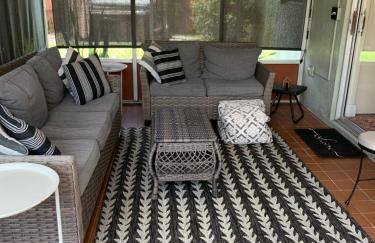 Ambers Jensen Beachhouse with Hot Tub - Foto 34