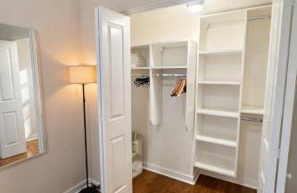 Flexhome West Town - Spacious 2BR Duplex - Foto 9