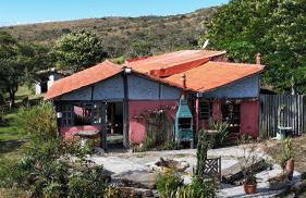 Sítio com lindo pôr do sol, tranquilidade na serra de Carrancas com riacho - Foto 34