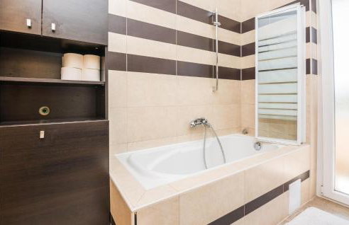 Nice Home In Kozino With Wifi - Photo 45