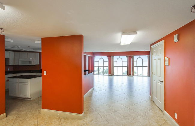 Calypso Resort and Towers by Book That Condo - Photo 2