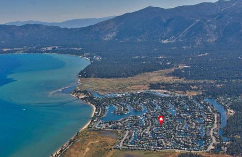 Five-Bedroom House - Foto 36