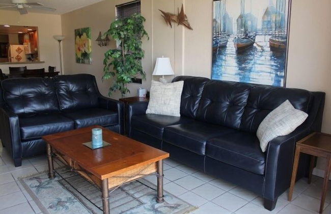 End Unit With Ocean Views And Juliet Balcony. 2 Bedroom Condo by RedAwning - Foto 7