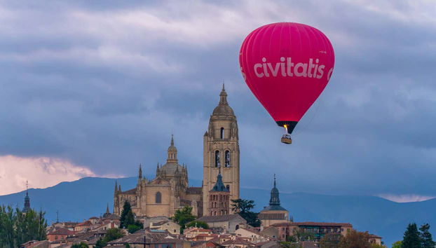 Volez près de la cathédrale