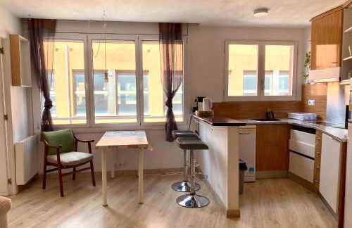 Piscina en Centro de Terrassa - Foto 5