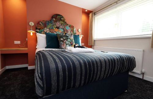 Sleeps14,Sauna,ColdPlunge,Hottub,xboxroom,XLgarden - Foto 22