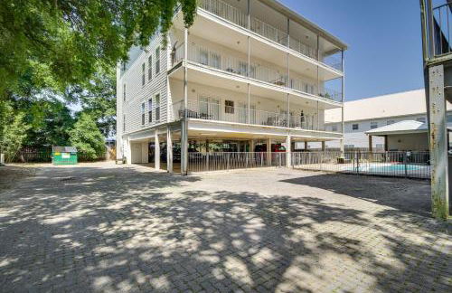 Pet-Friendly Vacation Rental in Biloxi Near Beach! - Photo 28