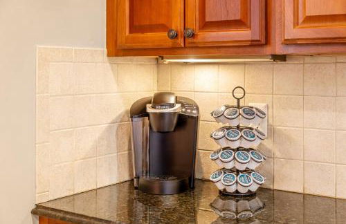 Spacious Family Retreat-Hot tub & Game Room - Foto 22