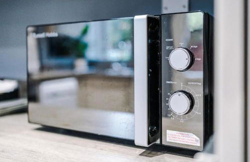 Spacious Modern Chester Home - Great Location - Photo 70