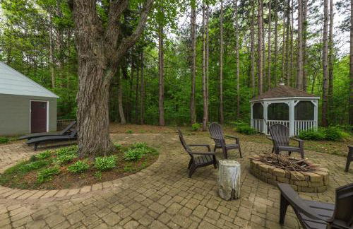 Woodlands - Beautiful Outdoor Living Space, nestled into the woods - Great getaway! - Foto 26