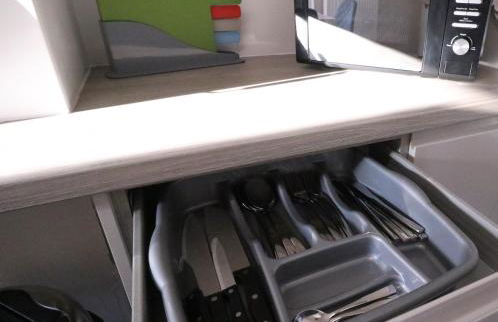 Amaya Four - Sleeps 5 - 1 bed apartment - Newly renovated- Close to town centre -Grantham Free Gym Access - Foto 13