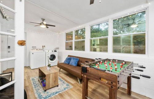 Modern Home Near UF, Stadium - Private Gazebo - Foto 16