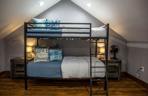 Sunset Views & Mountain Getaway, 4 Min to Downtown - Foto 18