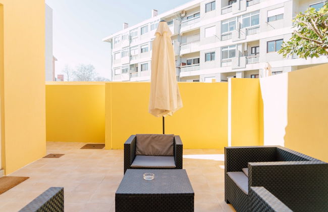 Oporto Yellow Villas - Photo 51