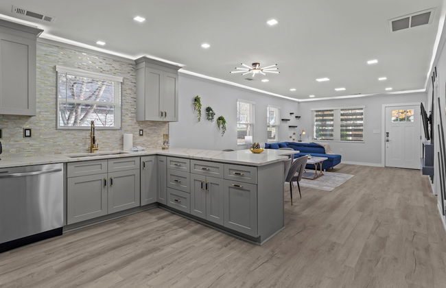 Charlotte Retreat Luxury 4BR Heaven - Foto 19