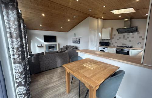 Field View 1 bed-No Pets- Walnut - Foto 1