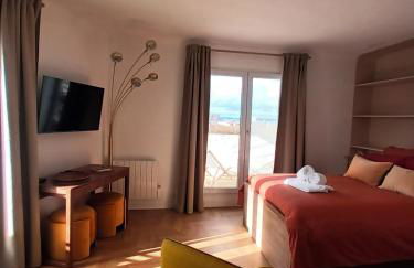 PARIS Balcony TOP FLOOR Room - Foto 1