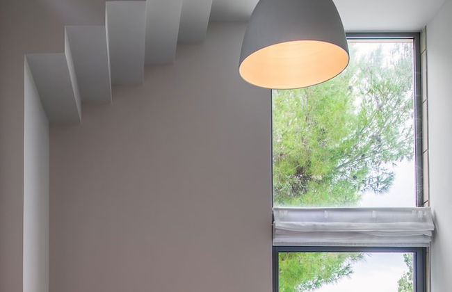 Minimal Blue Villa - Photo 14