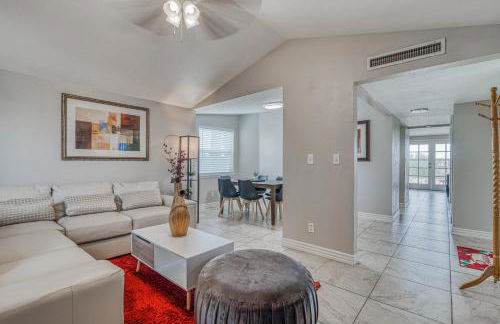 The Hummingbird Sunset Home, West Side - Foto 1